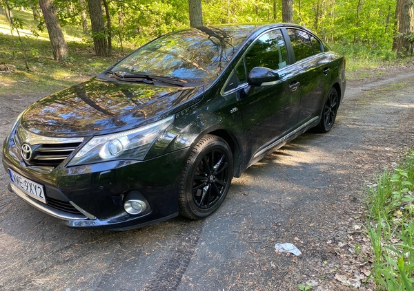 Toyota Avensis cena 34900 przebieg: 299000, rok produkcji 2013 z Grudziądz małe 46
